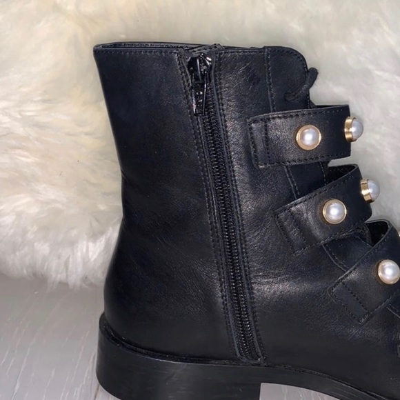 📌 Zara Black Combat Pearl Strap Ankle Booties - Picture 2 of 3